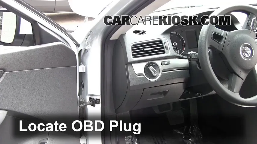 2012 Volkswagen Passat S 2.5L 5 Cyl. Sedan (4 Door) Compruebe la luz del motor Diagnosticar